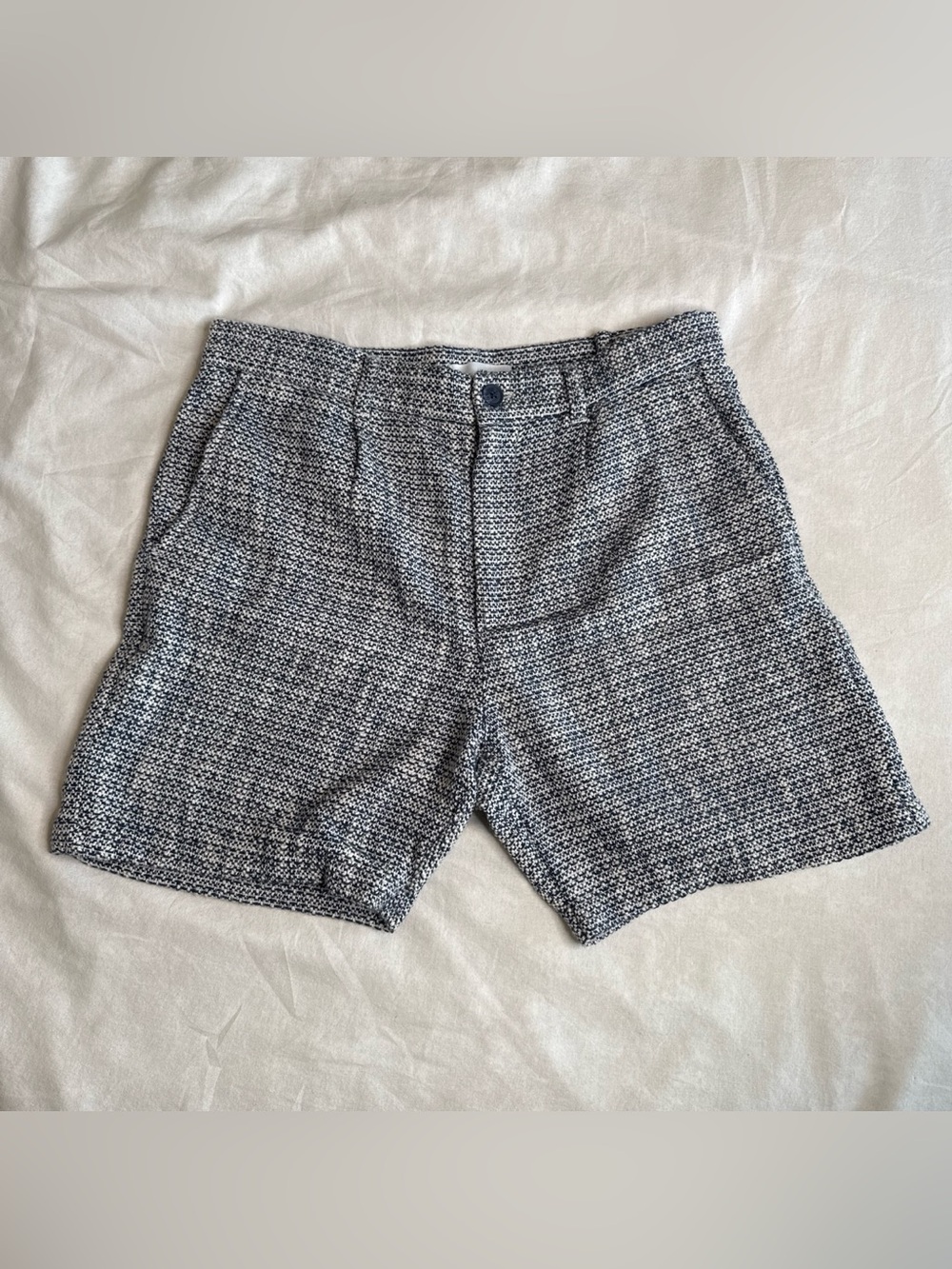 H&M Navy & White Knit Shorts 32”